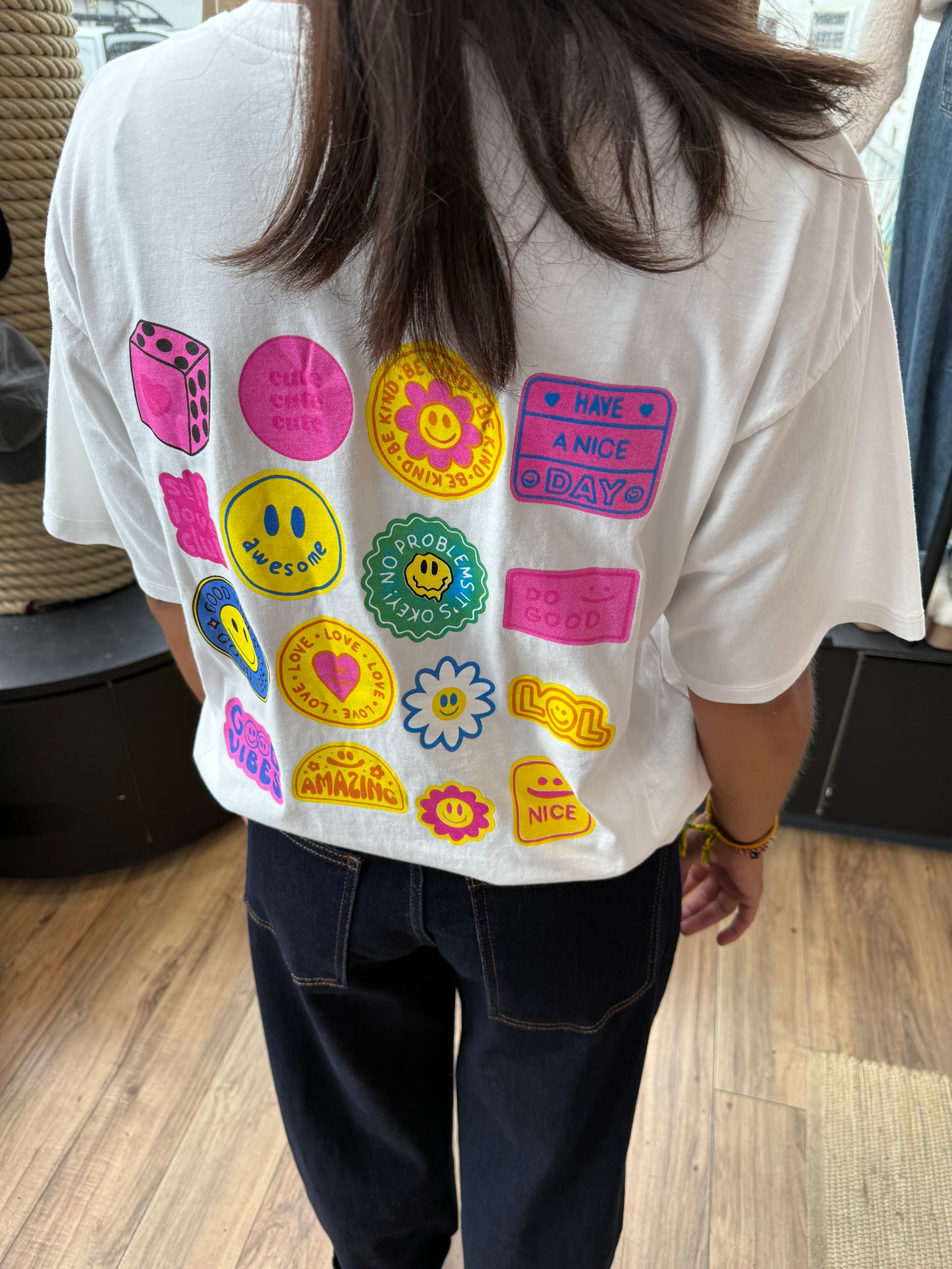 T-shirt. CHUPA