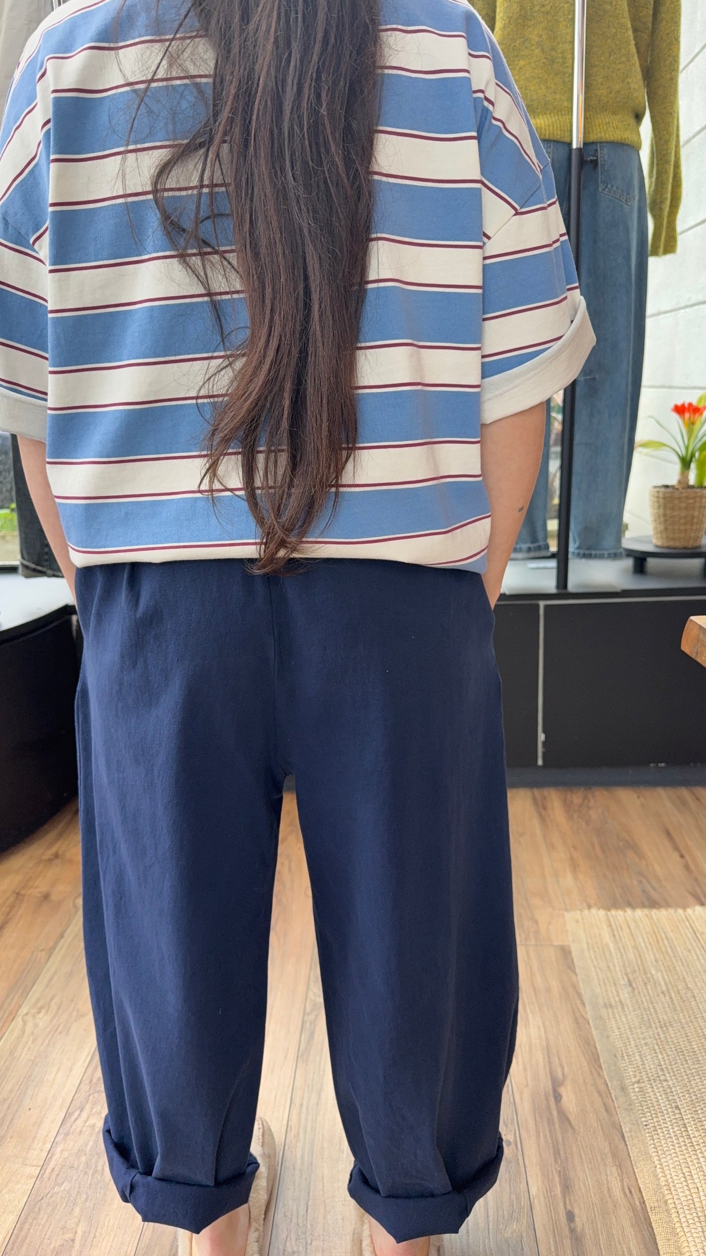 Pant. MIKE