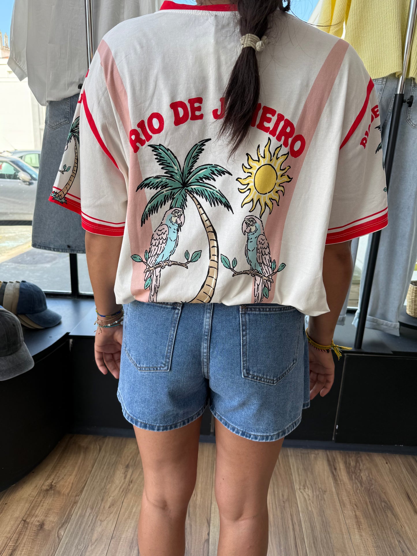 Skirt . MIRA