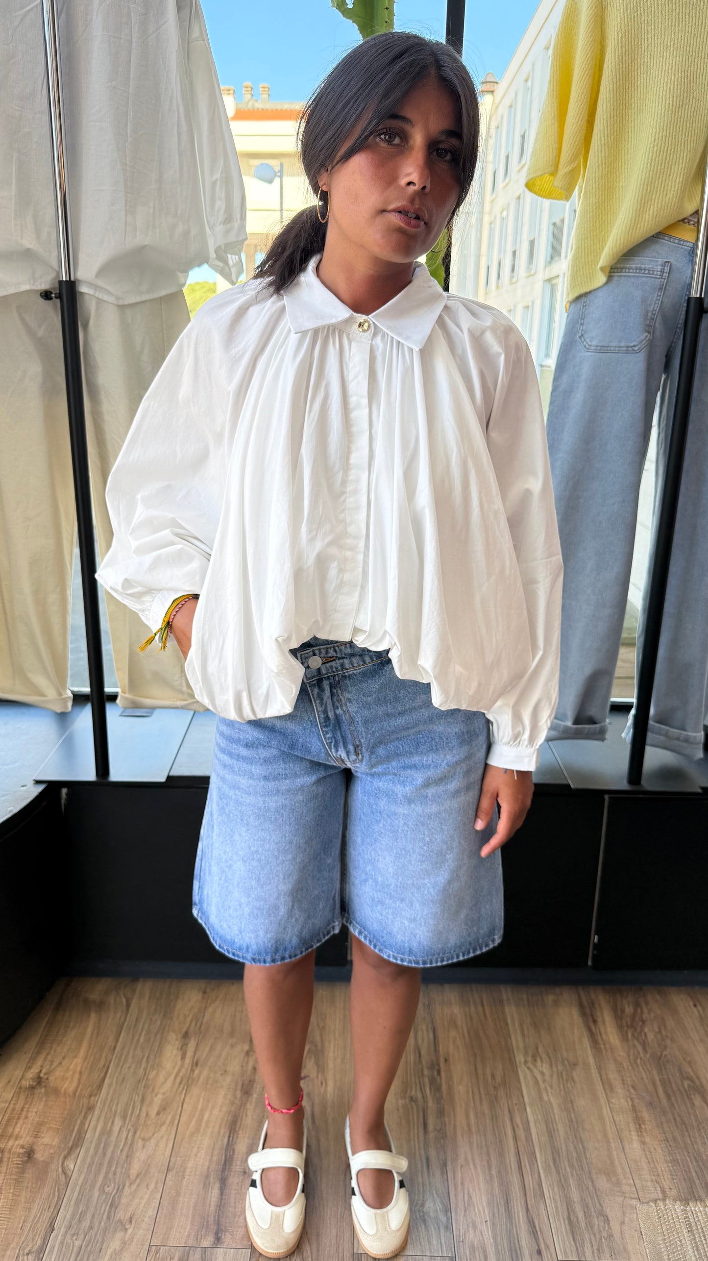 Shirt. KARELLE