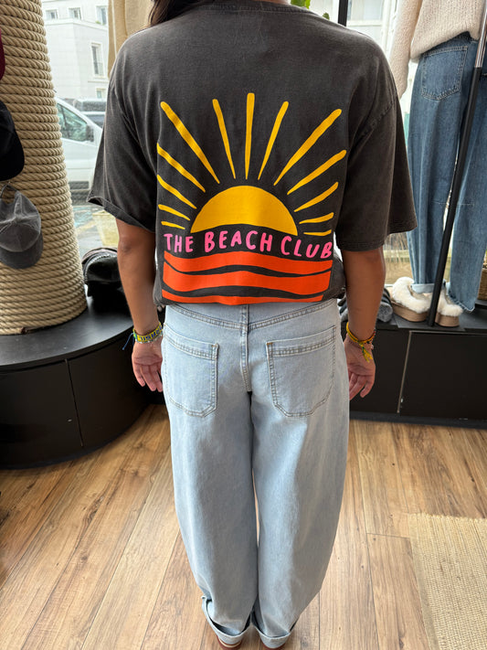 T-shirt. BEACH