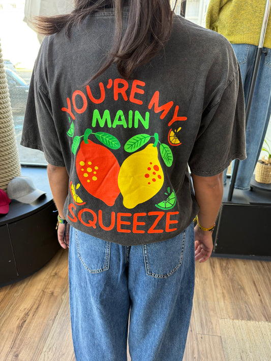 T-shirt. SQUEEZE