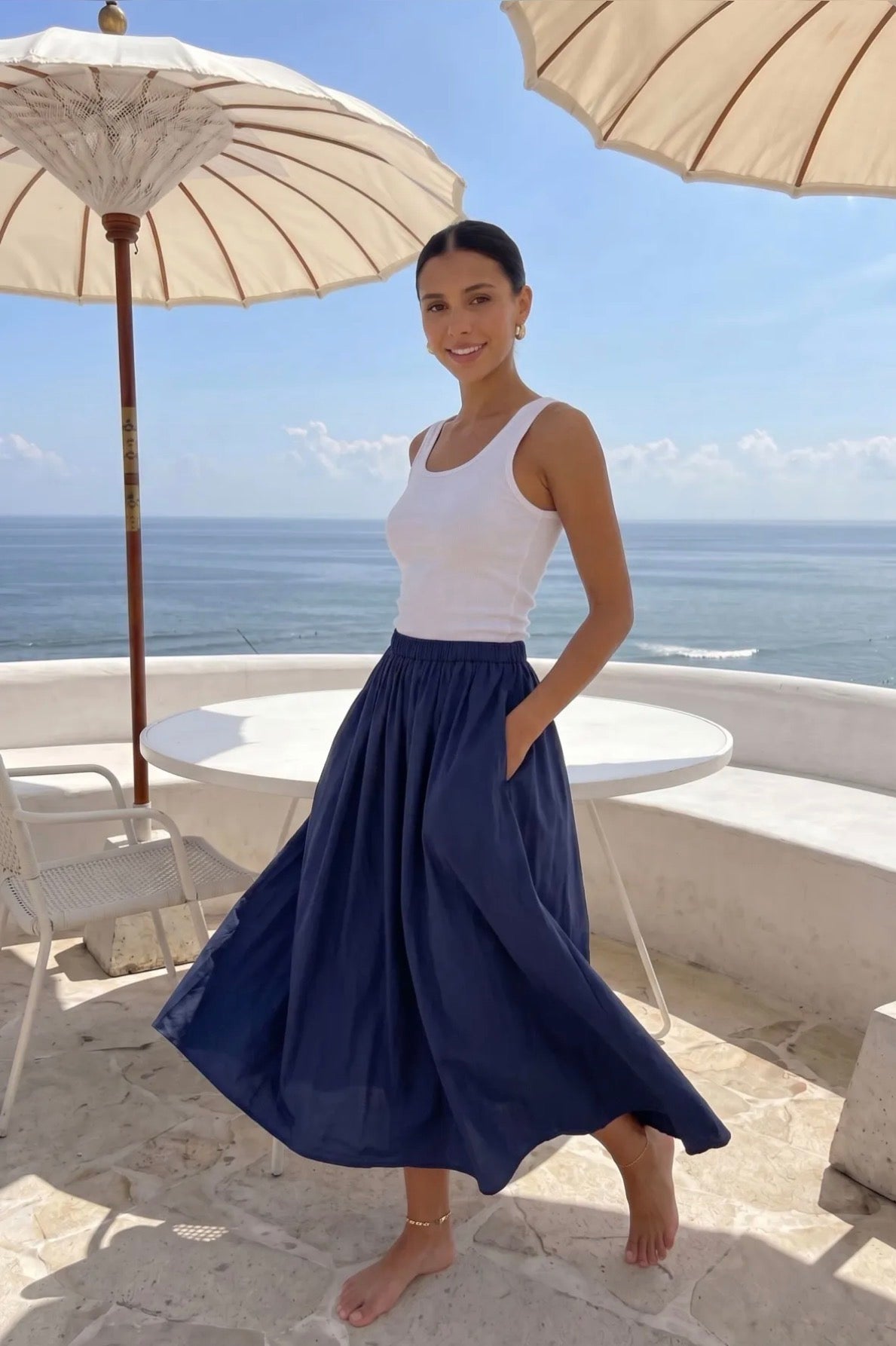 Skirt. MAX