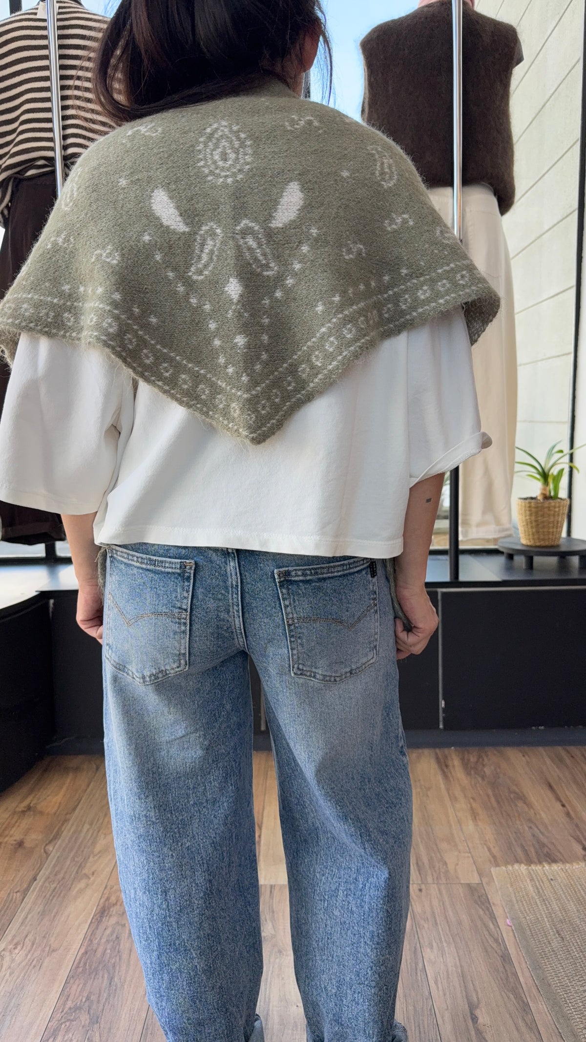 Triangle bandana