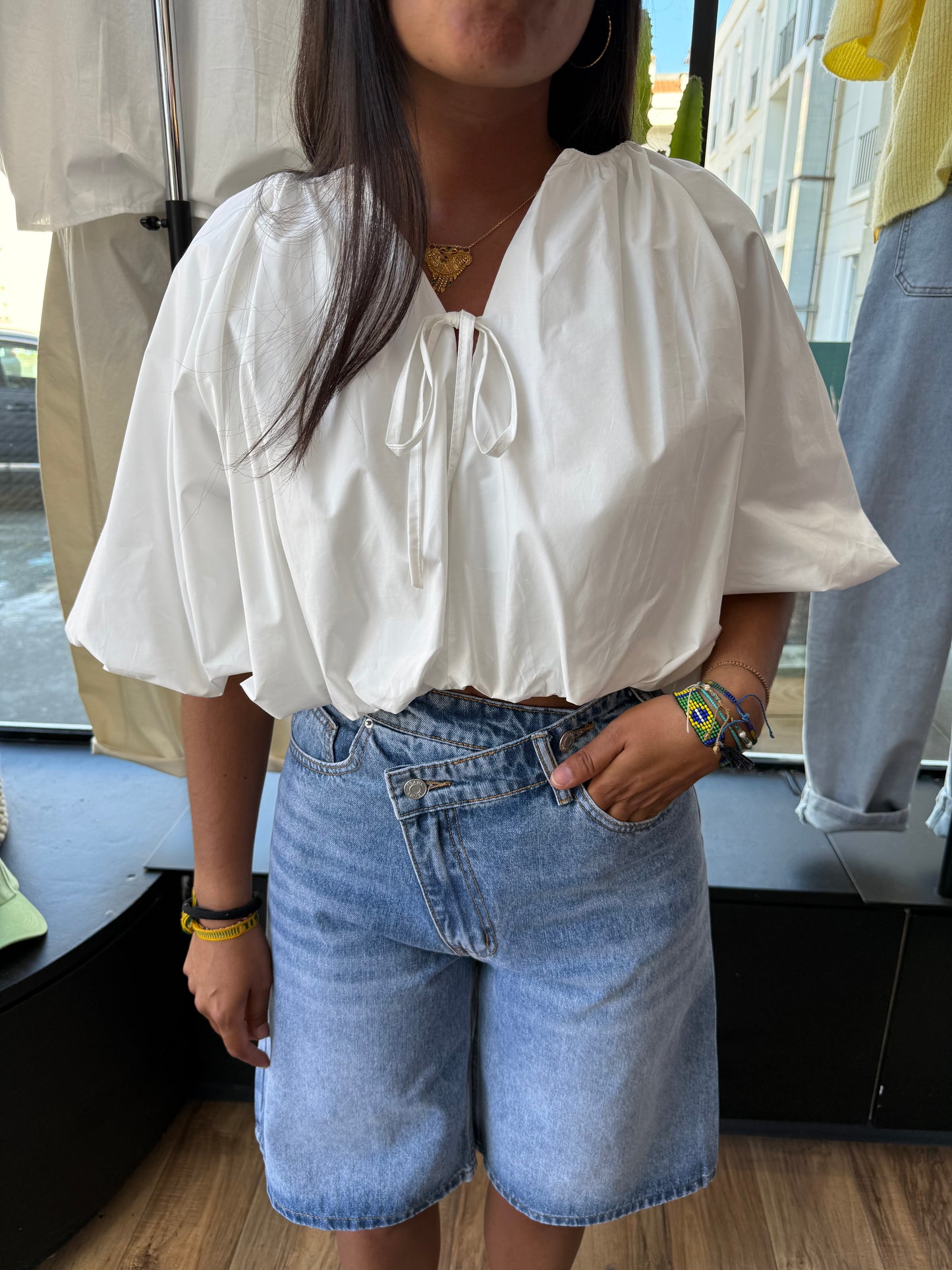 Shirt. LOLA