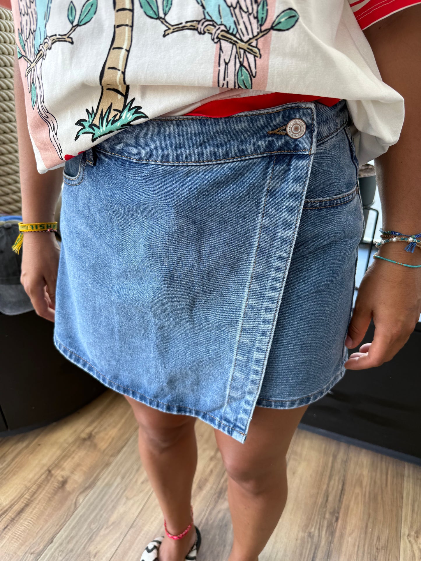 Skirt . MIRA