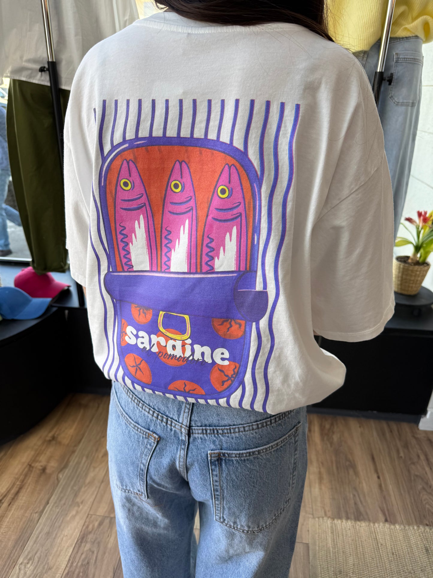 T-shirt. SARDINE