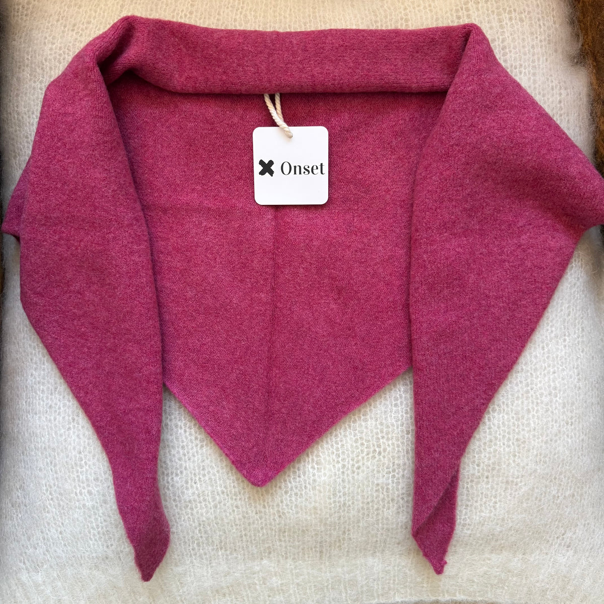 Petit. Triangle