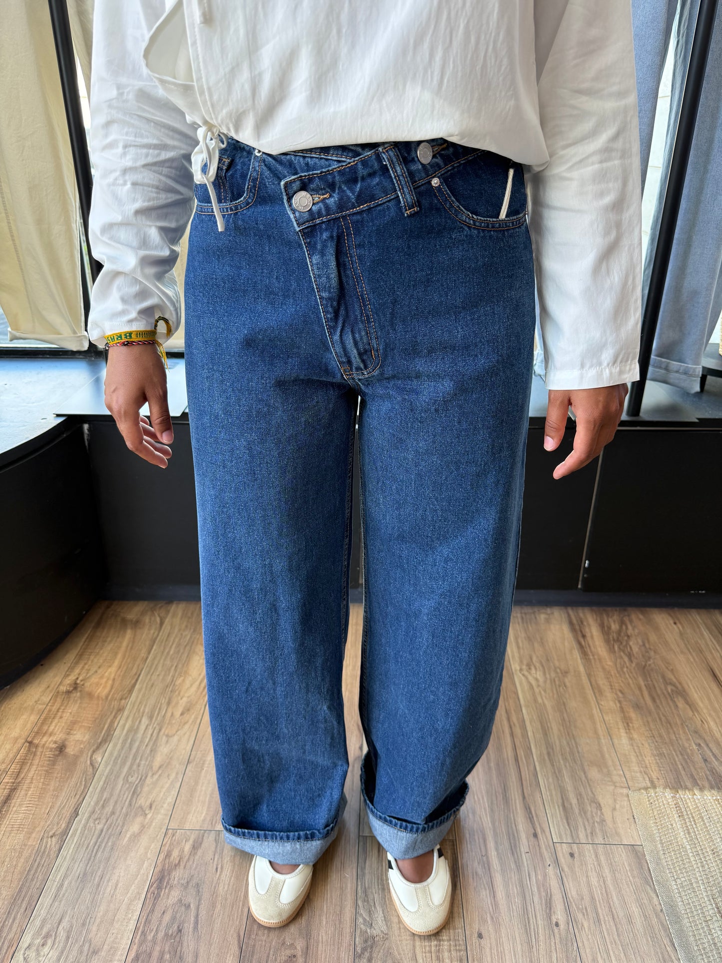 Denim. GIGI
